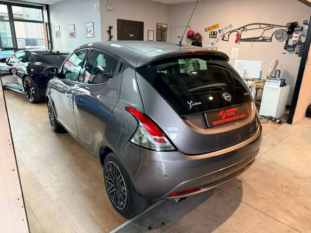 Lancia Ypsilon 2023