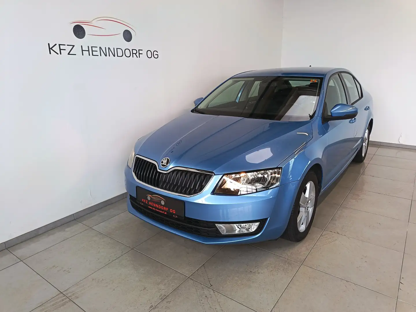 Skoda Octavia Ambition ab € 180 / Monat Blau - 1