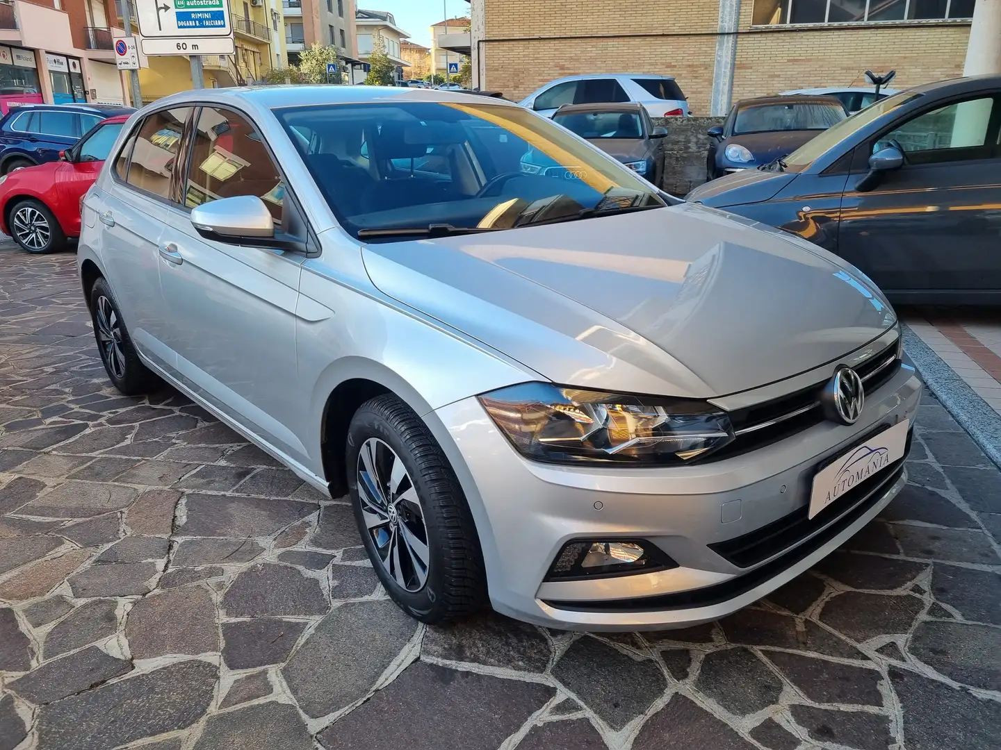 Volkswagen Polo Polo VI 2017 5p 1.6 tdi Comfortline 95cv Argent - 2