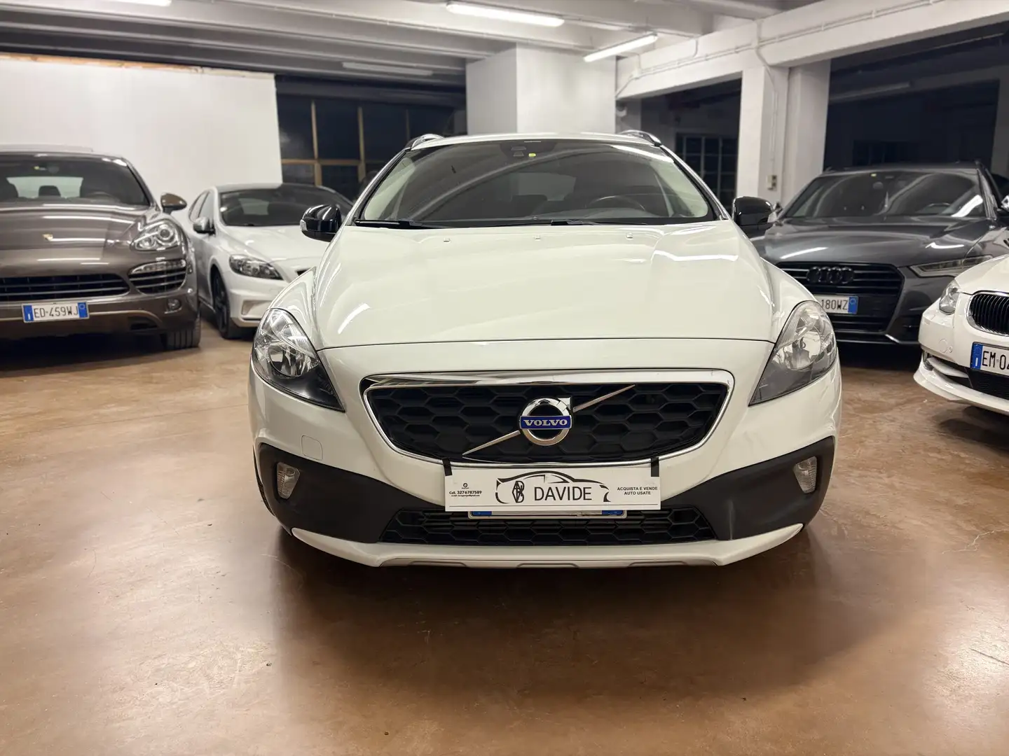 Volvo V40 Cross Country 2.0 d3 - 150cv Cambio Automatico - 2