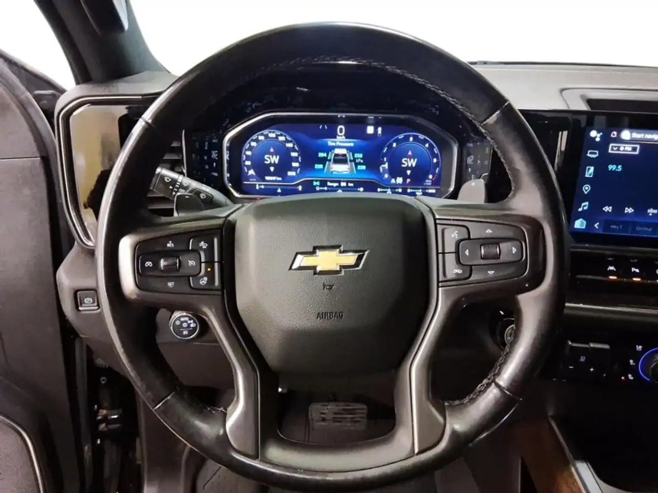 Chevrolet Silverado 1500 снимка Chevrolet Silverado 1500
