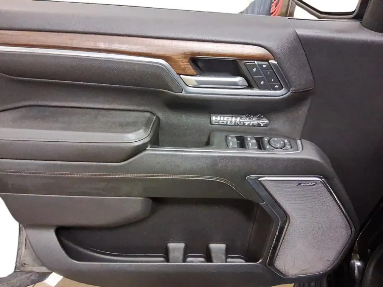 Chevrolet Silverado 1500 снимка Chevrolet Silverado 1500