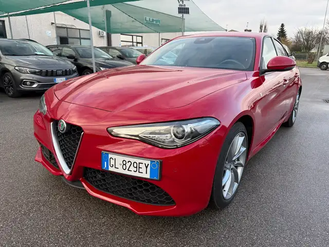 Alfa Romeo Giulia Giulia 2.2 Turbodiesel 190 CV AT8 Ti