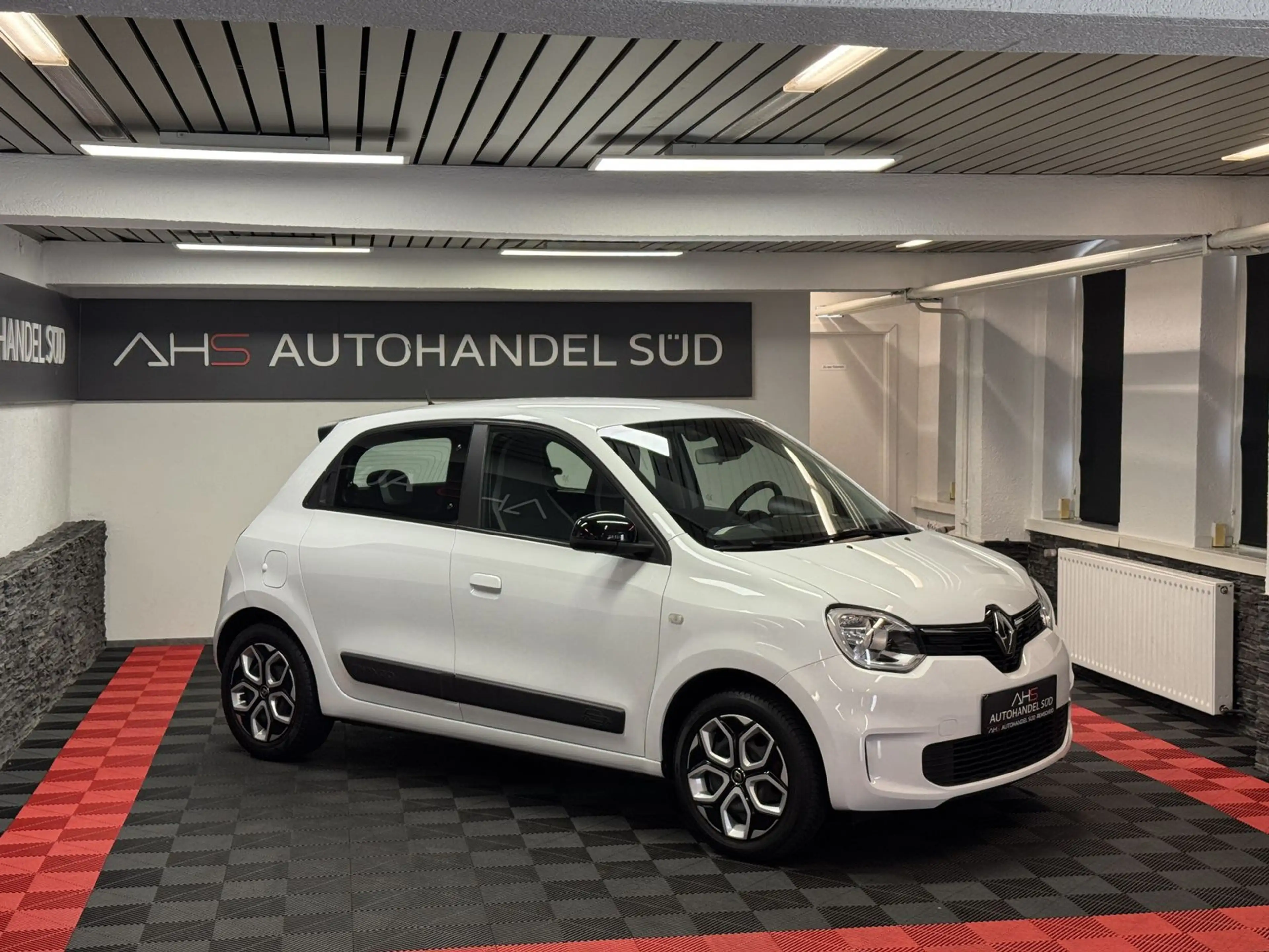 Renault Twingo Equilibre — photo 2
