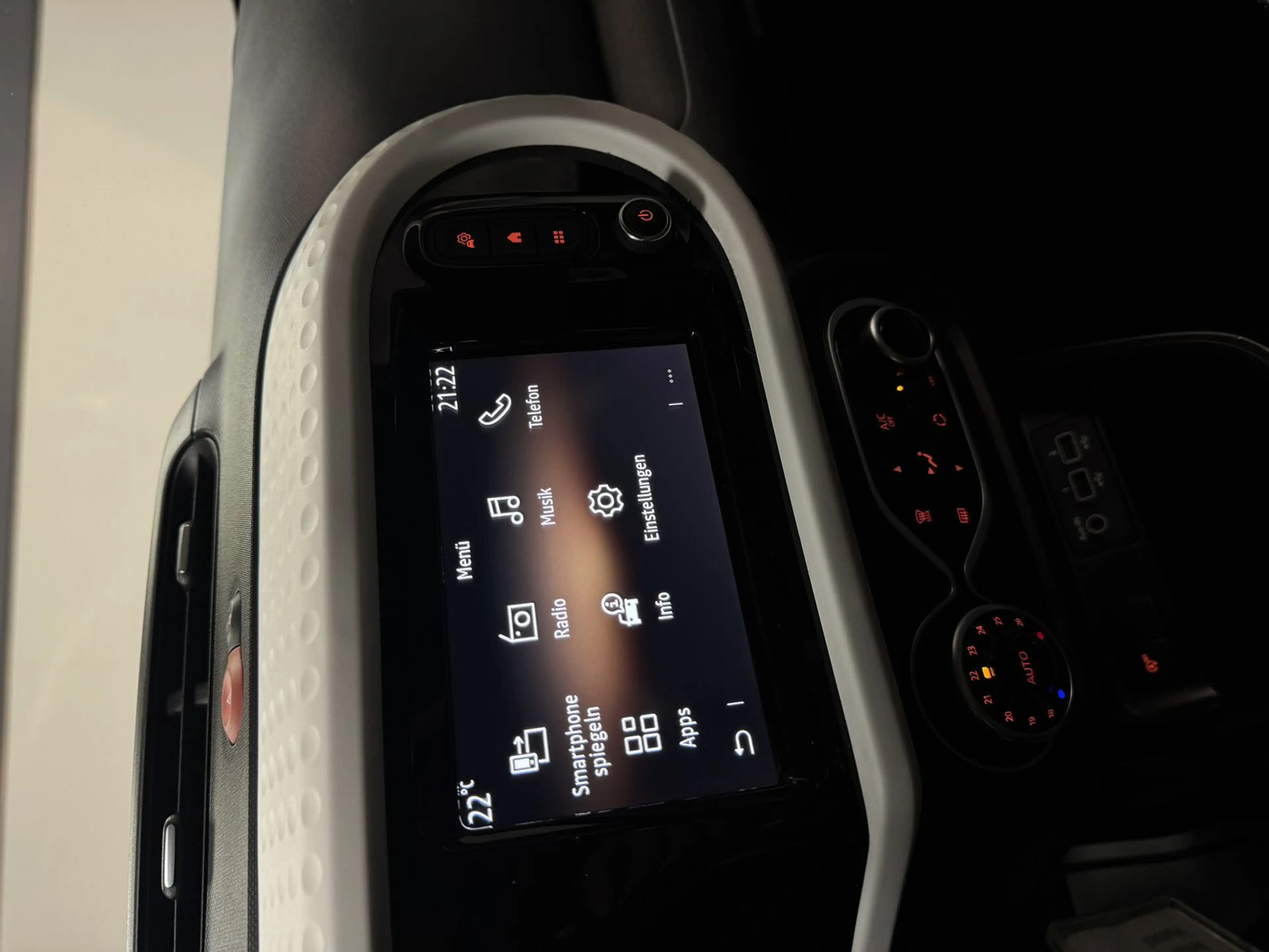 Renault Twingo Equilibre — photo 15