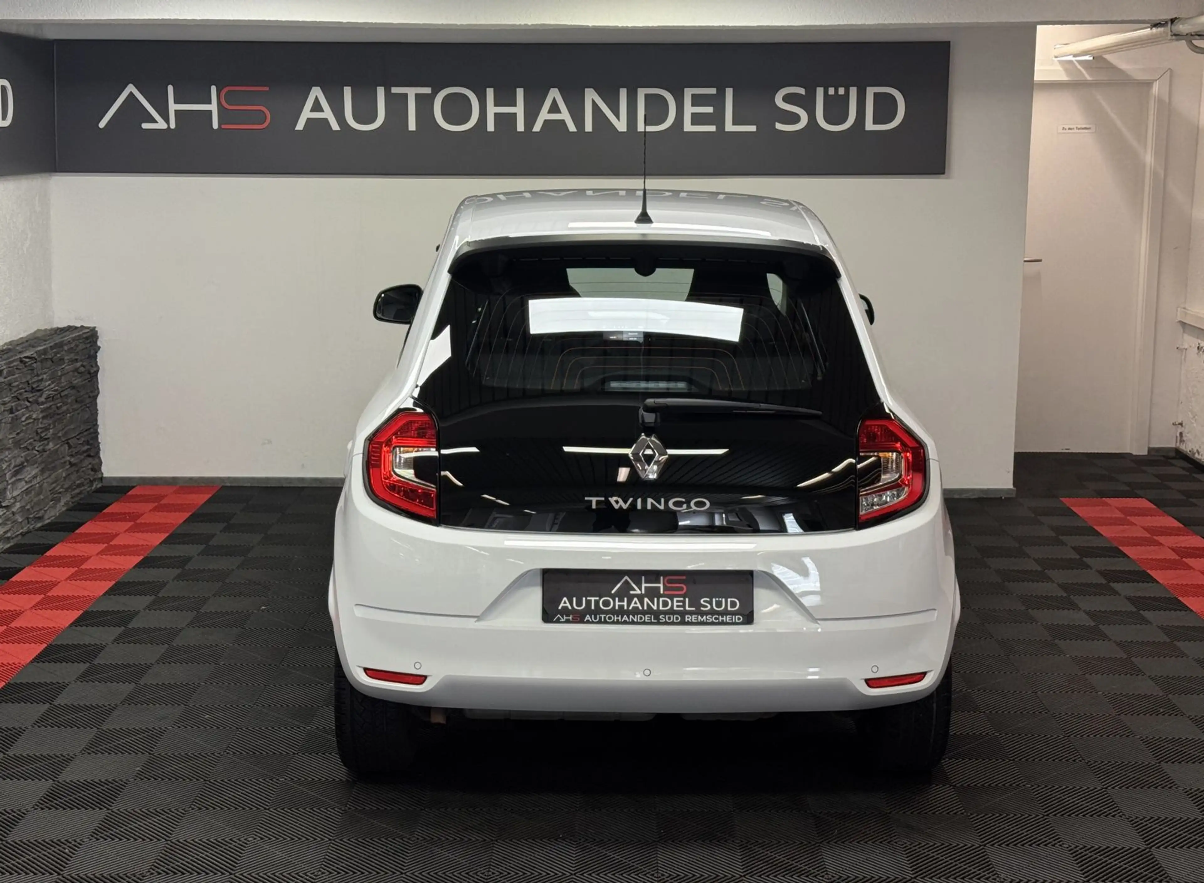 Renault Twingo Equilibre — photo 6