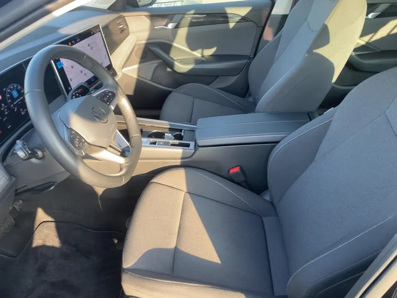 Volkswagen Passat *DSG*ACC*Kamera*LED*Navi*SHZ*Apple* 5