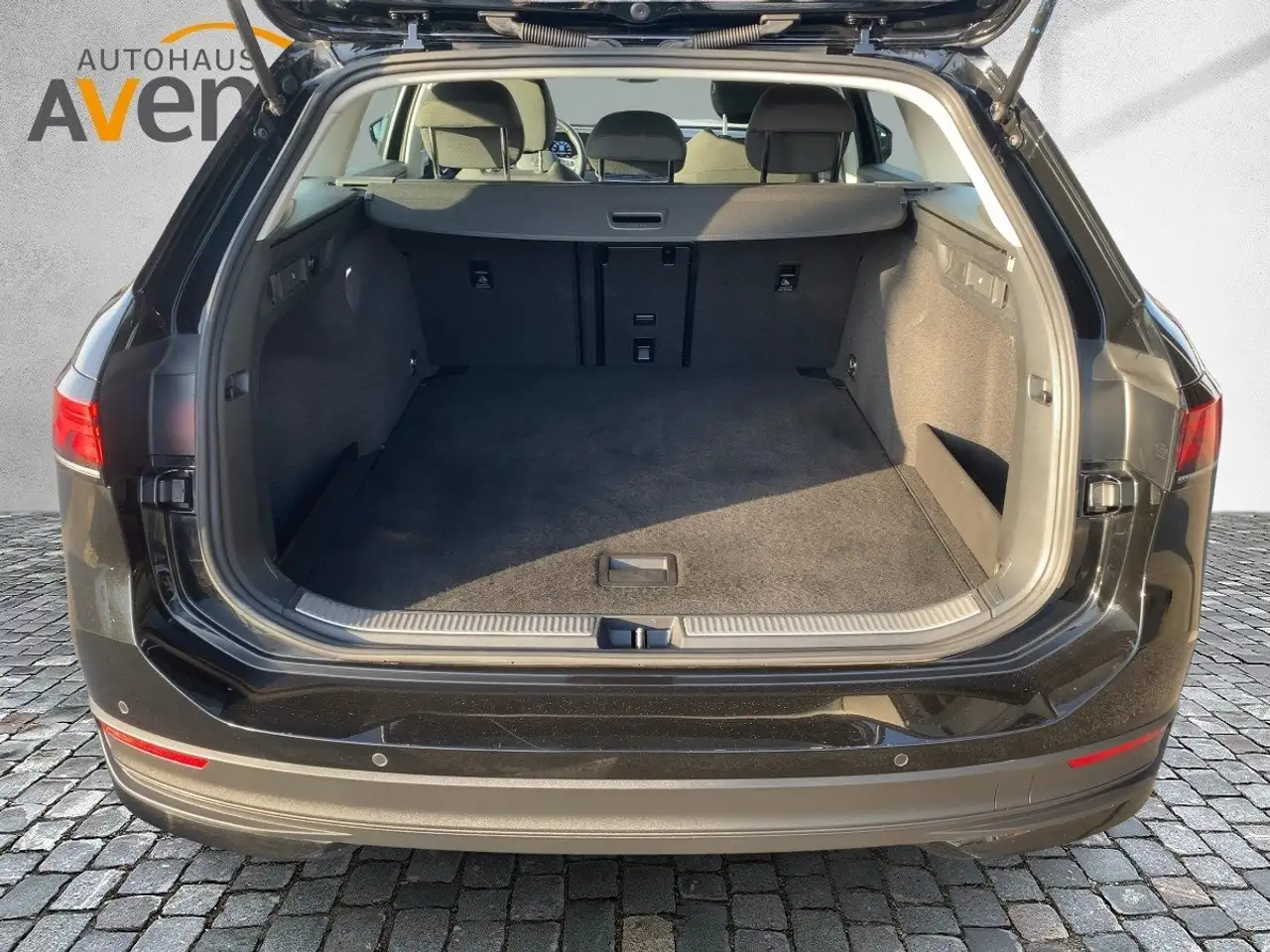 Volkswagen Passat *DSG*ACC*Kamera*LED*Navi*SHZ*Apple* 15