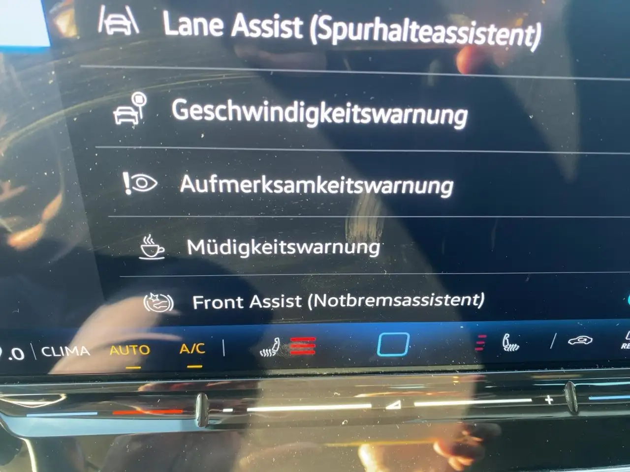 Volkswagen Passat *DSG*ACC*Kamera*LED*Navi*SHZ*Apple* 14