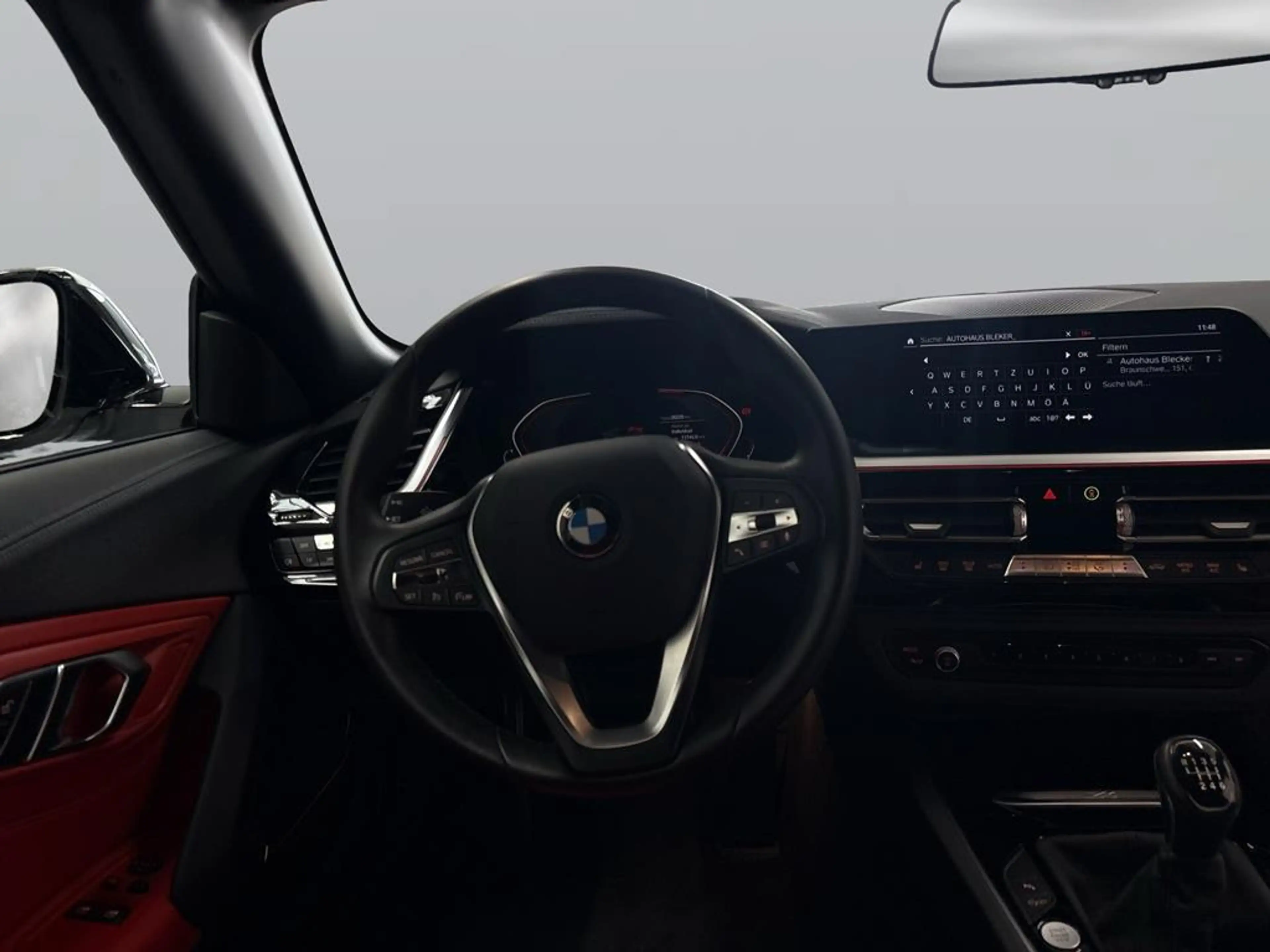 BMW Z4 Roadster sDrive 20 i Sport Line — photo 13