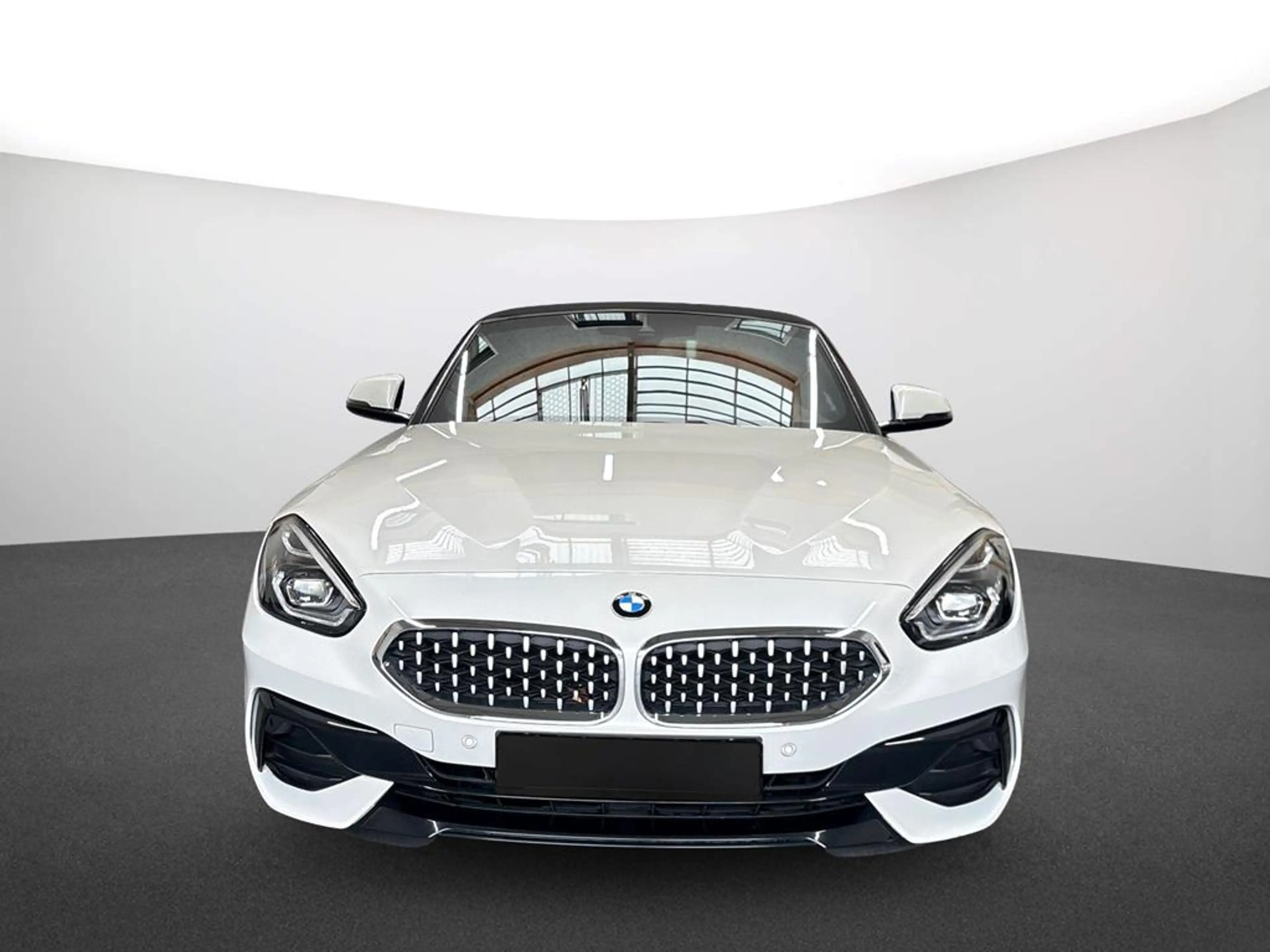 BMW Z4 Roadster sDrive 20 i Sport Line — photo 2