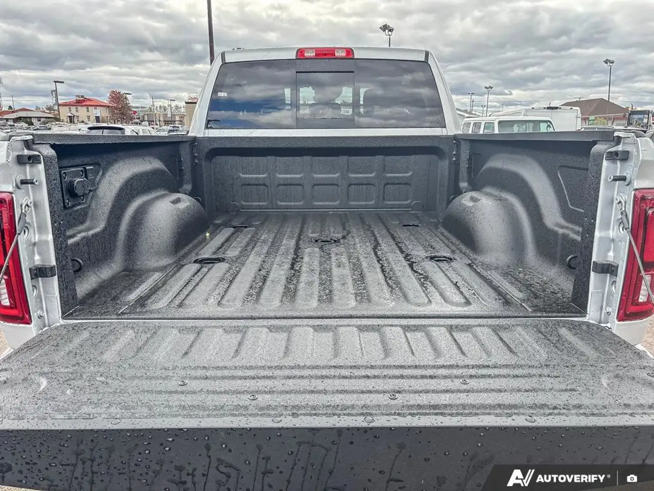 RAM 2500 снимка RAM 2500
