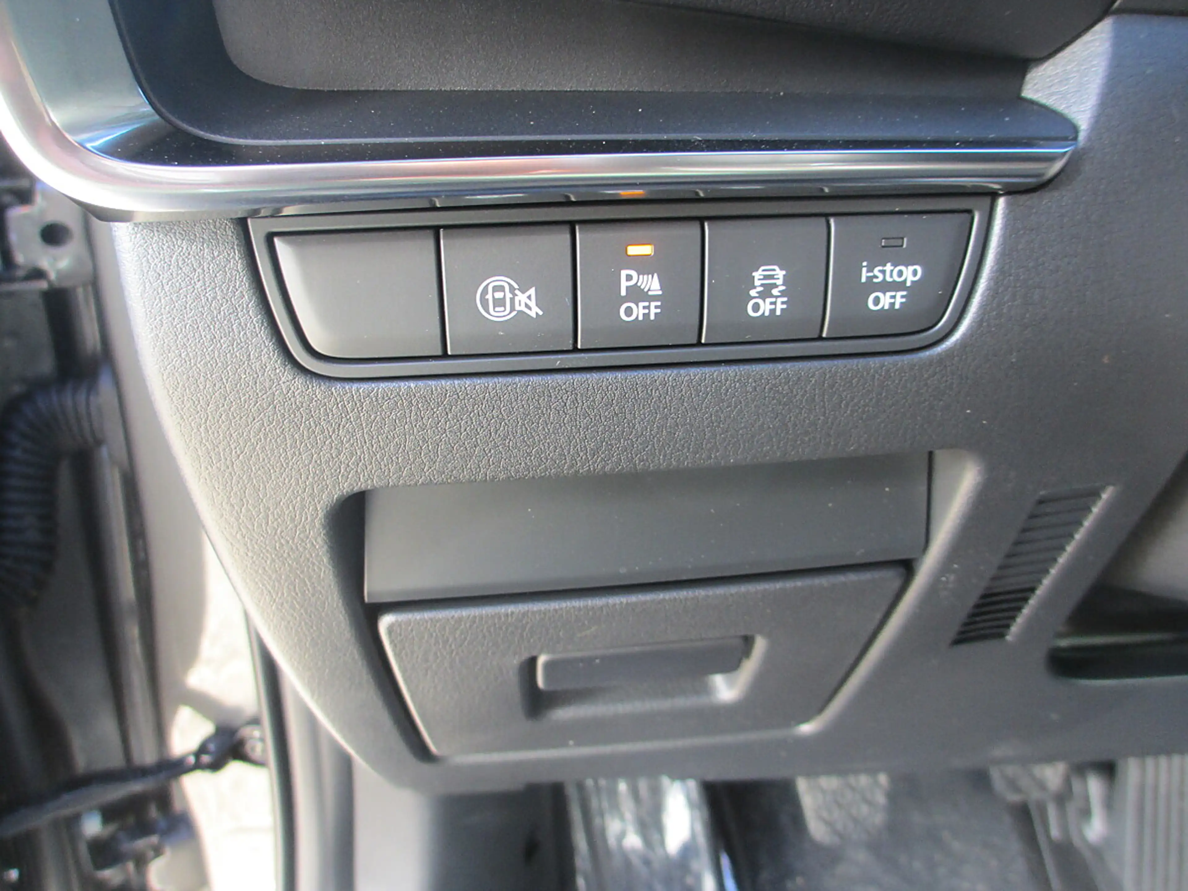 Mazda 3 Mazda3 / inkl. Alu-WR / e-Skyactiv-G140 Centre-... — photo 12