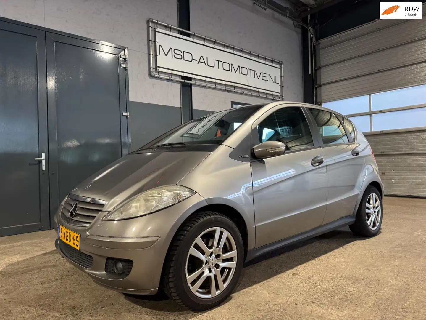 Mercedes-Benz A 170 Classic AUTOMAAT Grijs - 1