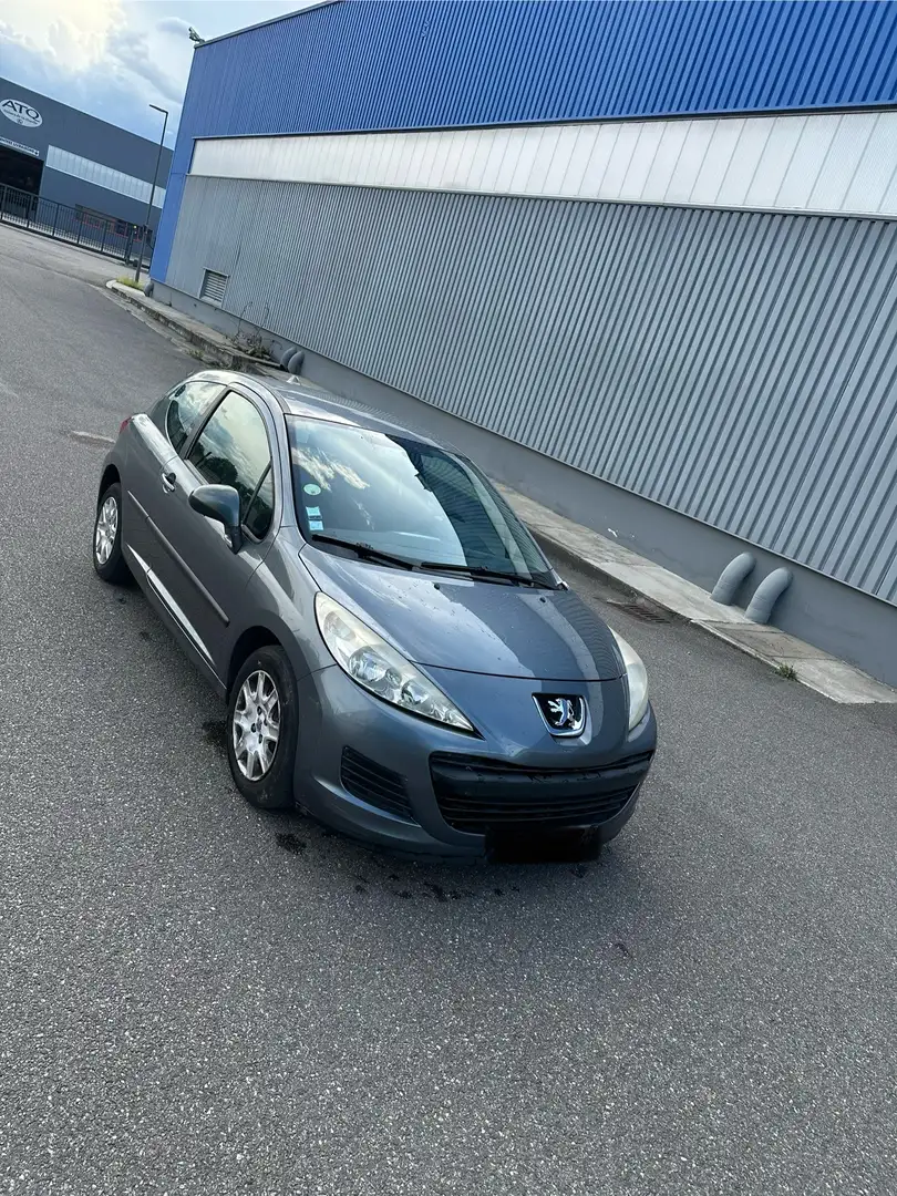 Peugeot 207 1.4 VTi 16V 95ch Style - 1