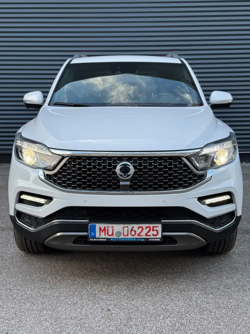 SsangYong Rexton NOBLESSE/7SITZER/GARANTIE/360/VOLL/4AWD Blanc - 2