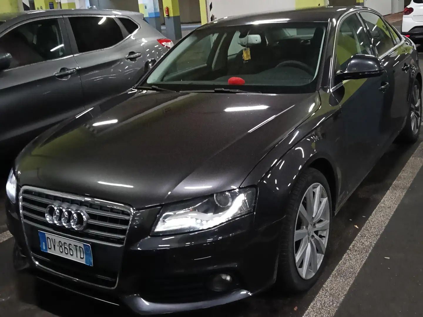 Audi A4 2.0 TDI 105kw 143cv ambiente Nero - 1