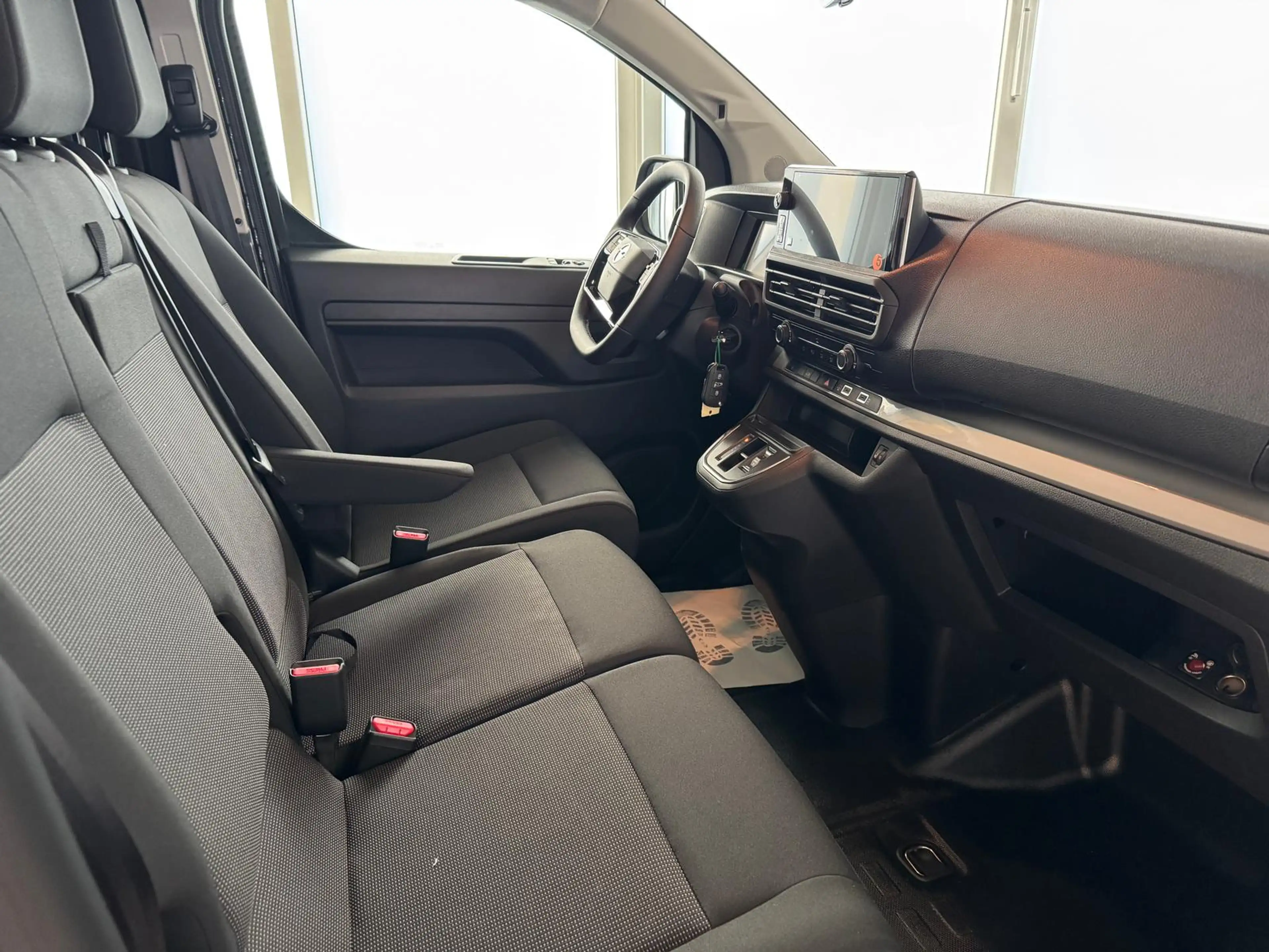 Opel Vivaro Cargo XL - CarPlay/AHK/ACC/Kamera/SHZ — photo 14