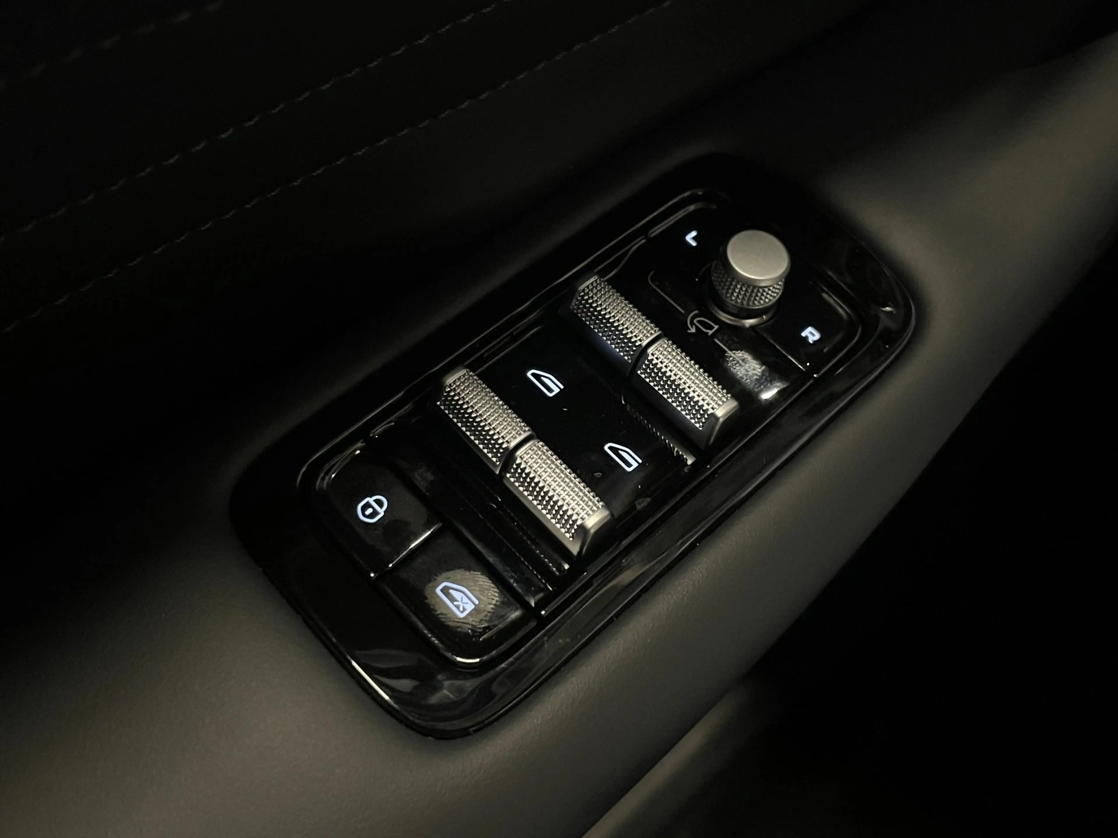 Geely Starray EM-i 1.5 Pro|PHEV|262 PK|83KM ELEKTRISCH|STARTKLAAR|360 — photo 33