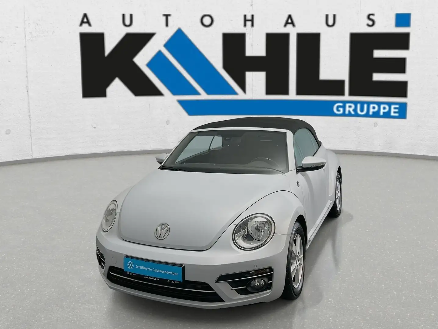 Volkswagen Beetle Cabriolet 1.2 TSI Plateado - 2