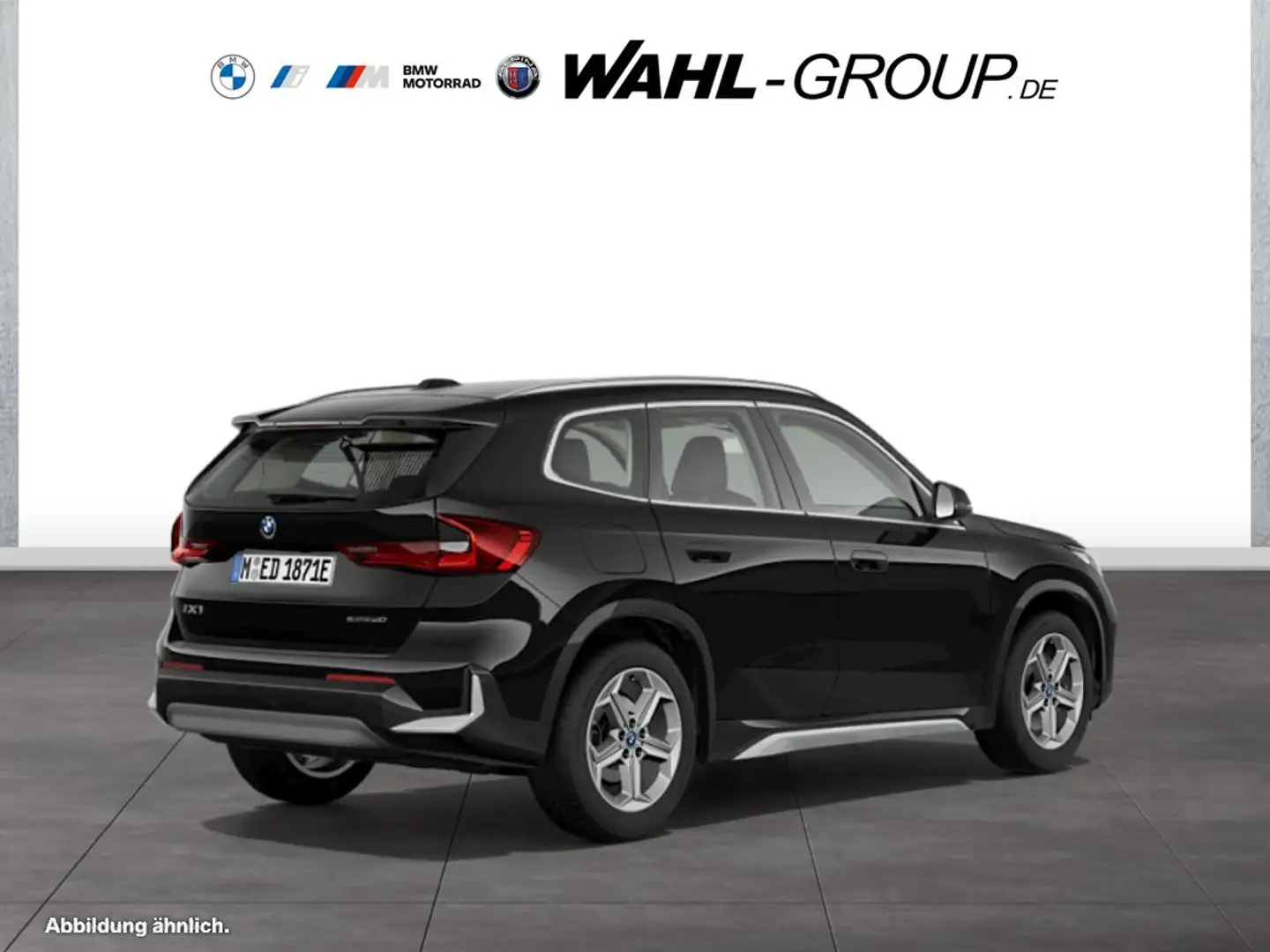 BMW iX1 eDrive20  xLine Adapt LED Navi PDC Sport ActiveGua Schwarz - 2