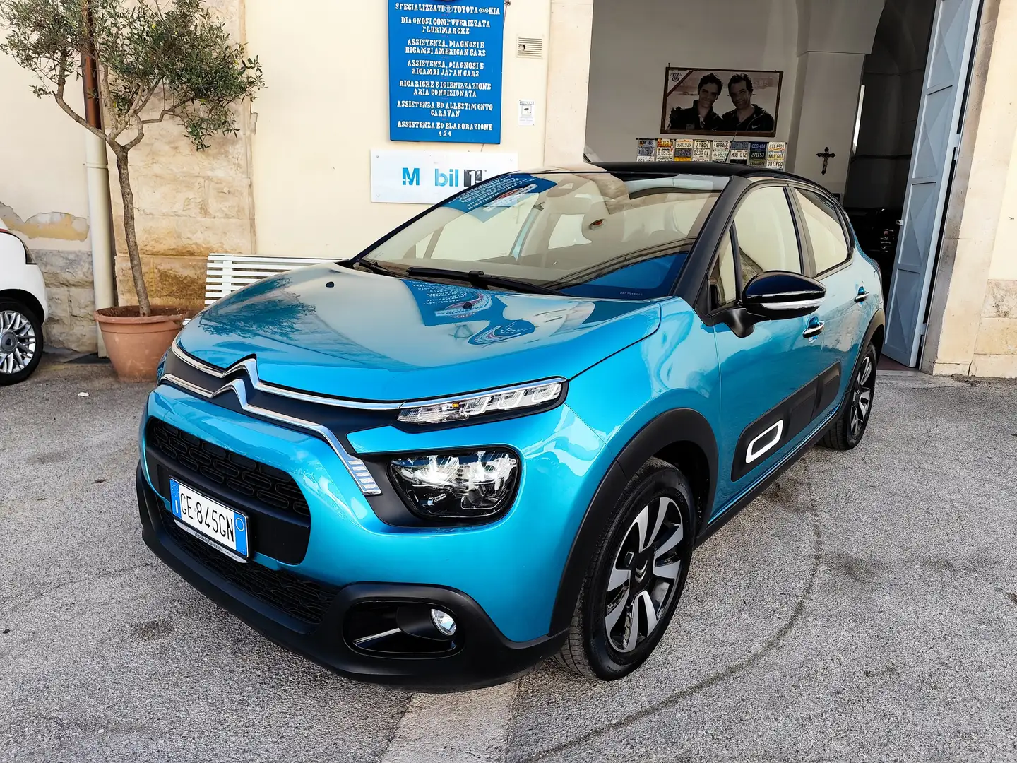 Citroen C3 C3 III 2021 1.2 Shine s Bleu - 1