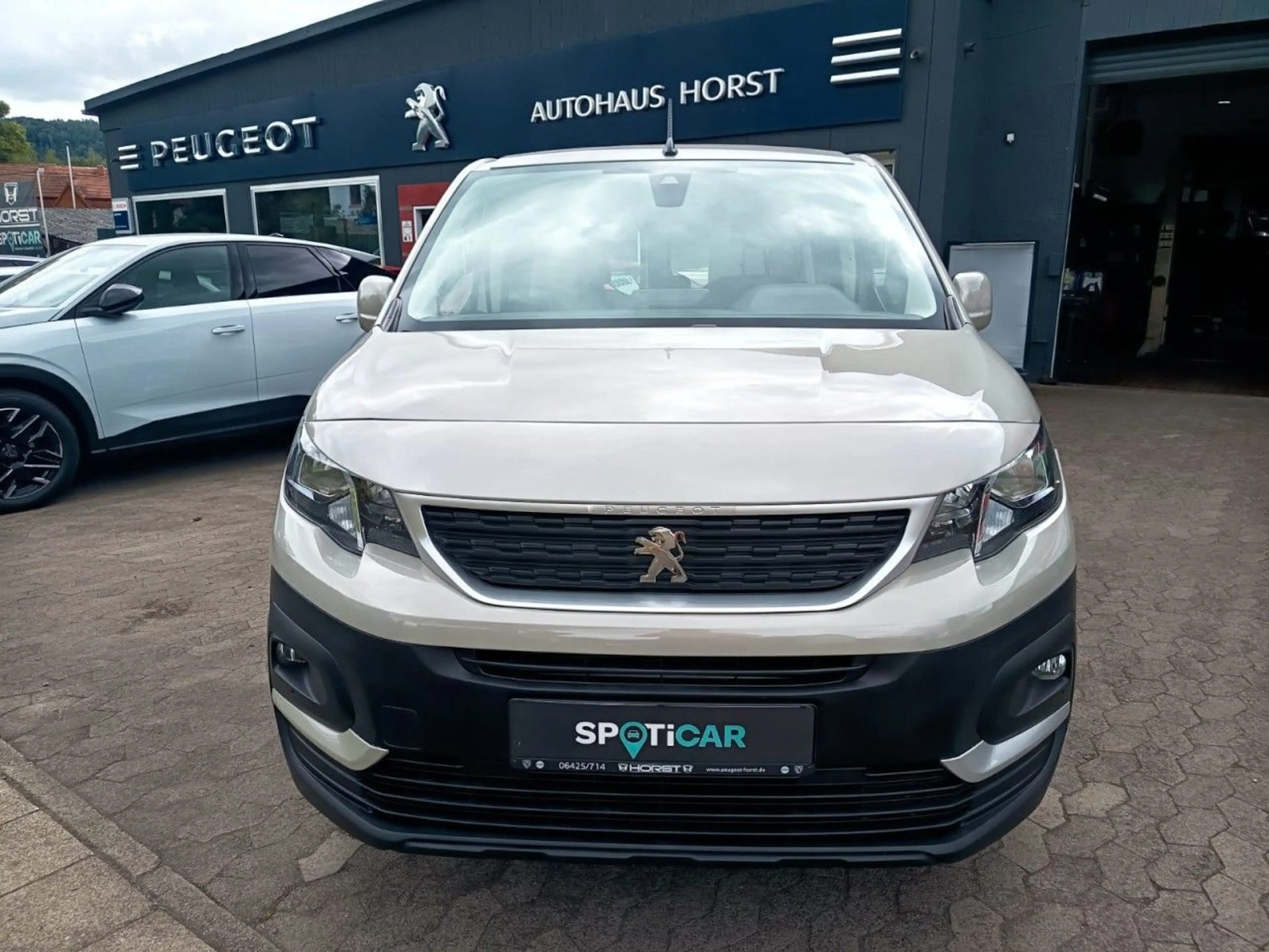 Peugeot Rifter Active L1 AHK Einparkhilfe — photo 3