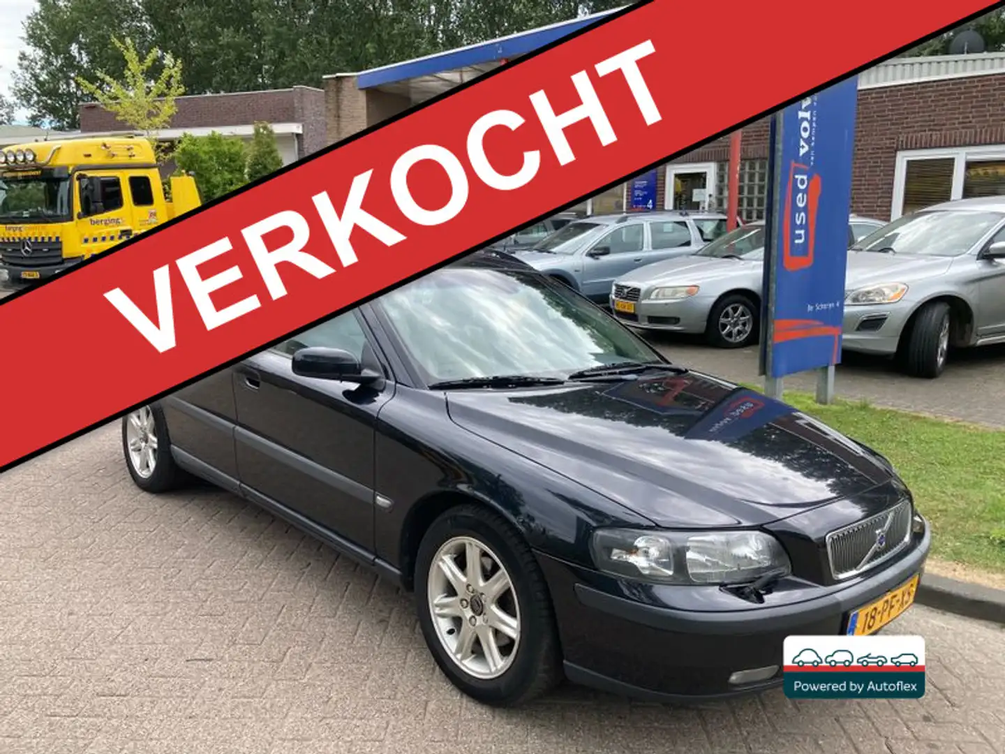 Volvo V70 2.4D 130PK Comfortline Чёрный - 1