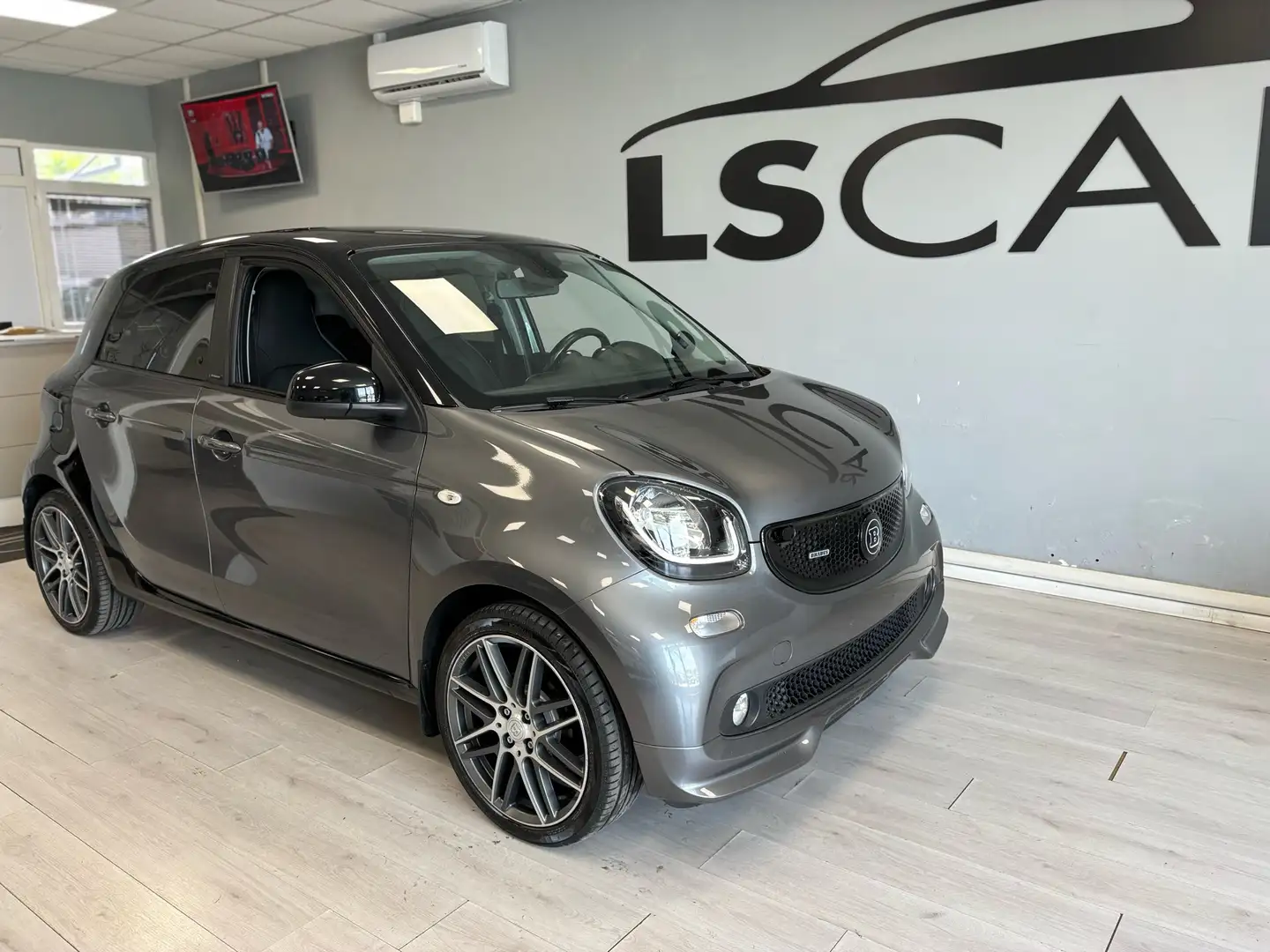smart forFour 0.9 t Brabus Xclusive 109cv~UNIPRO~PROMOFINANZIAME Grigio - 1
