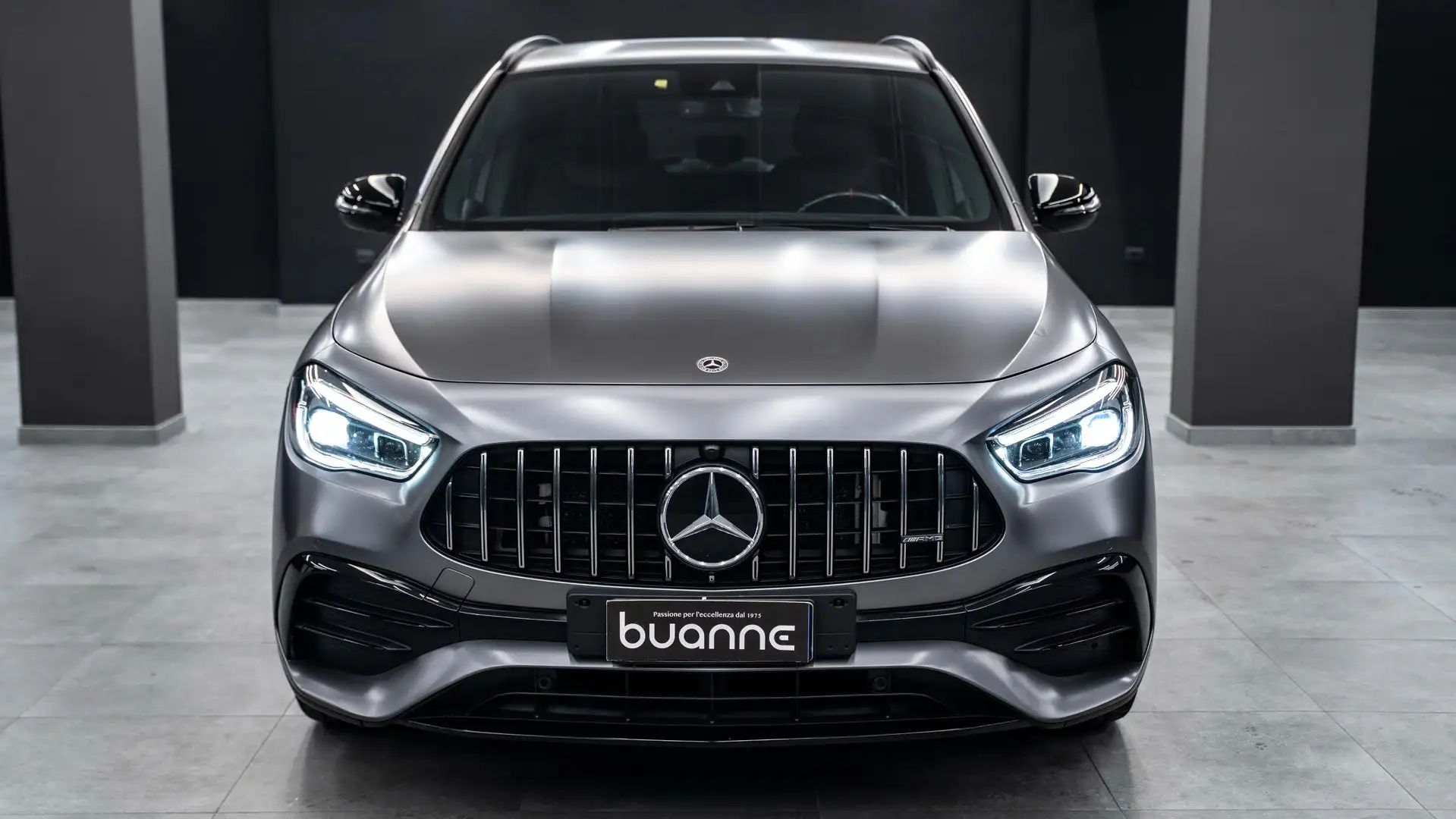 Mercedes-Benz GLA 35 AMG 4MATIC AUTO SPECIAL PAINT MULTIBEAM PACK LUCI FULL Grigio - 2