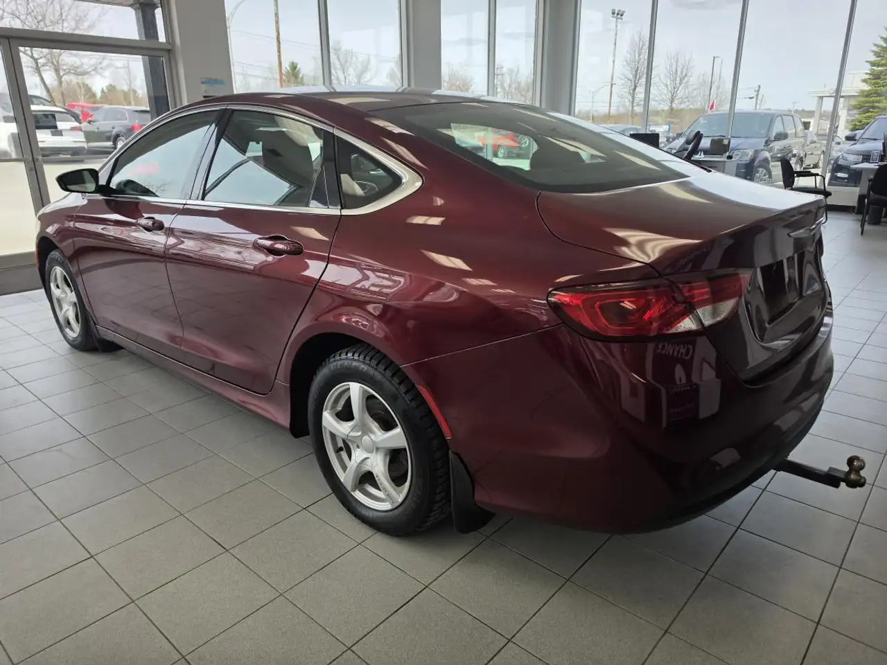 Chrysler 200 снимка Chrysler 200