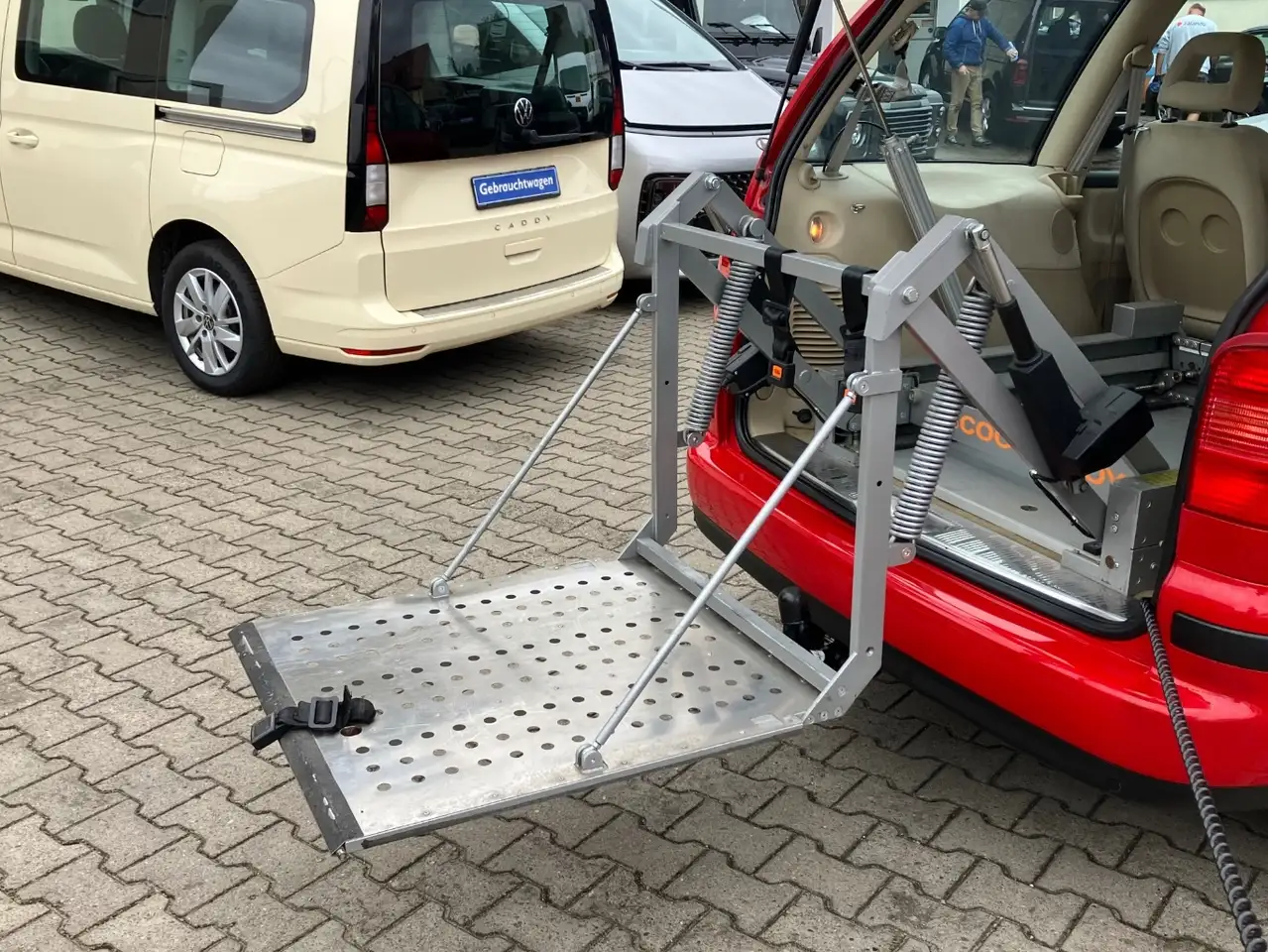 Volkswagen Sharan 1.9 TDI Autom. Rollstuhl-Lift, foto 10