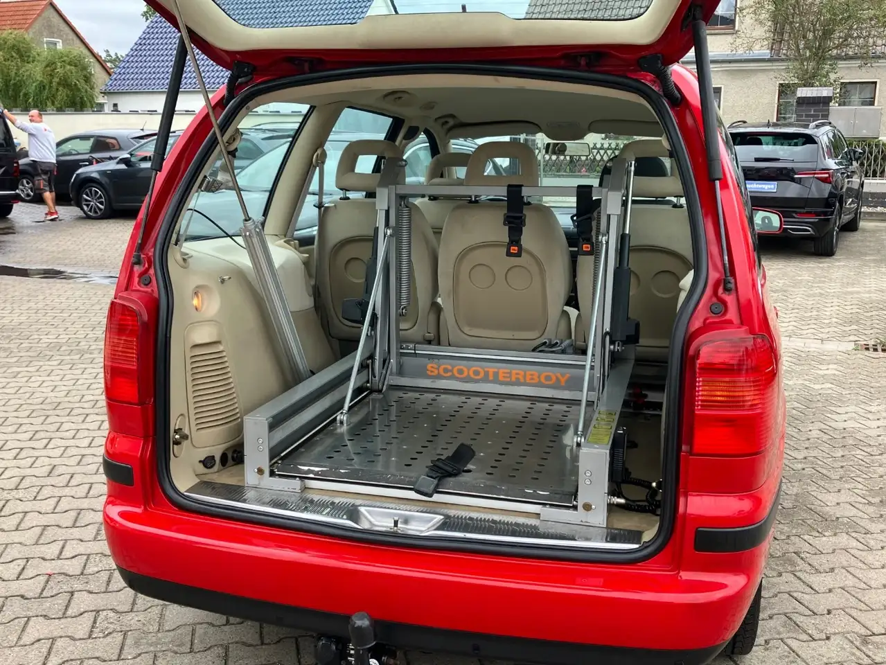 Volkswagen Sharan 1.9 TDI Autom. Rollstuhl-Lift, foto 6