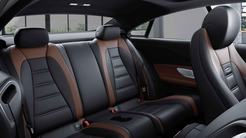 Mercedes-Benz E 53 AMG Coupé 4MATIC | Luchtvering | Burmester | Panoramad — photo 6