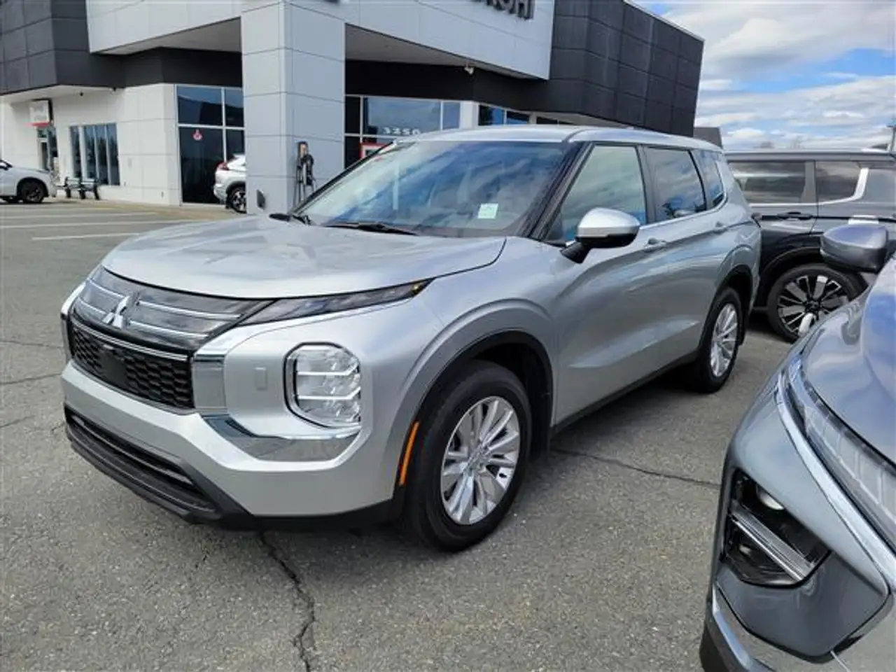 2026 Mitsubishi Outlander