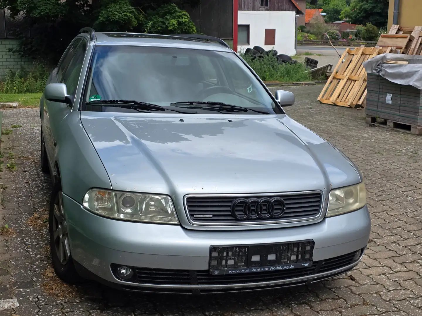 Audi A4 A4 Avant 2.8 quattro Silber - 1