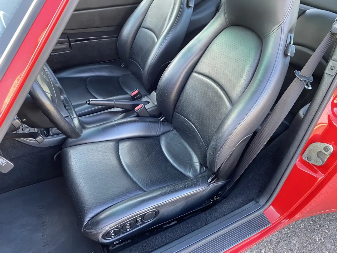 Porsche 993 Carrera 4 Coupé, foto 8