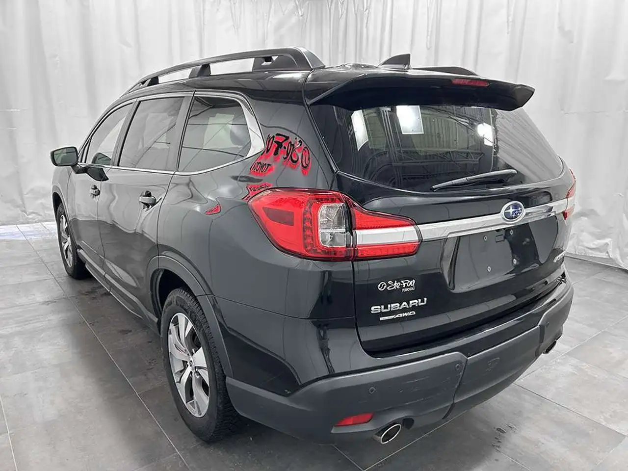 Subaru Ascent снимка Subaru Ascent