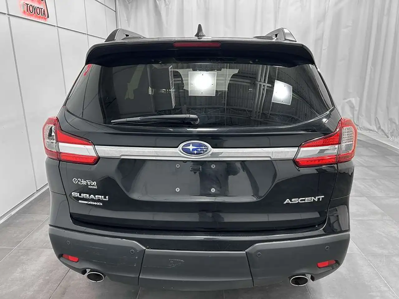Subaru Ascent снимка Subaru Ascent