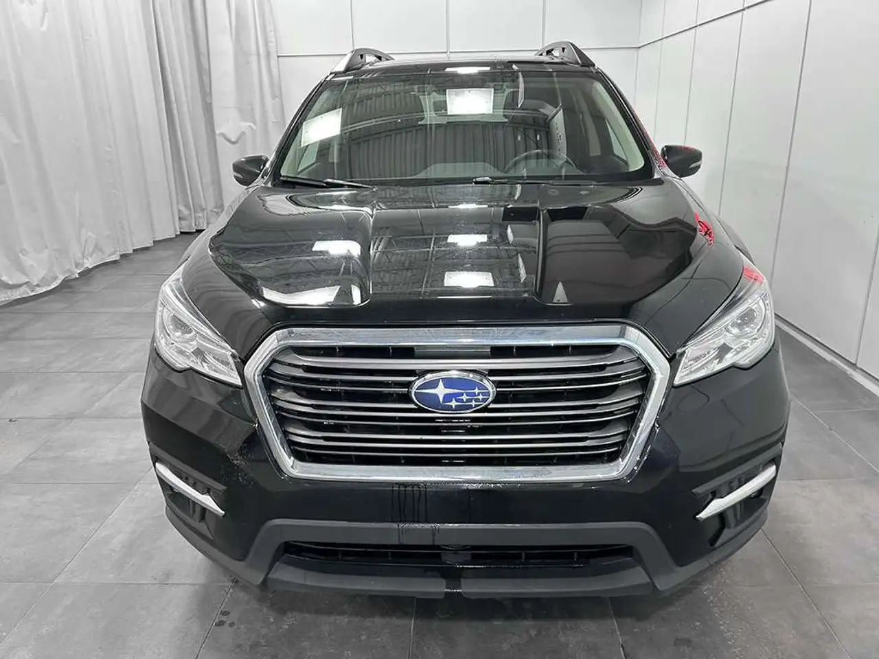 Subaru Ascent снимка Subaru Ascent