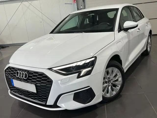 Audi A3 40 TFSI e Sportback Automatik **Navi*LED**