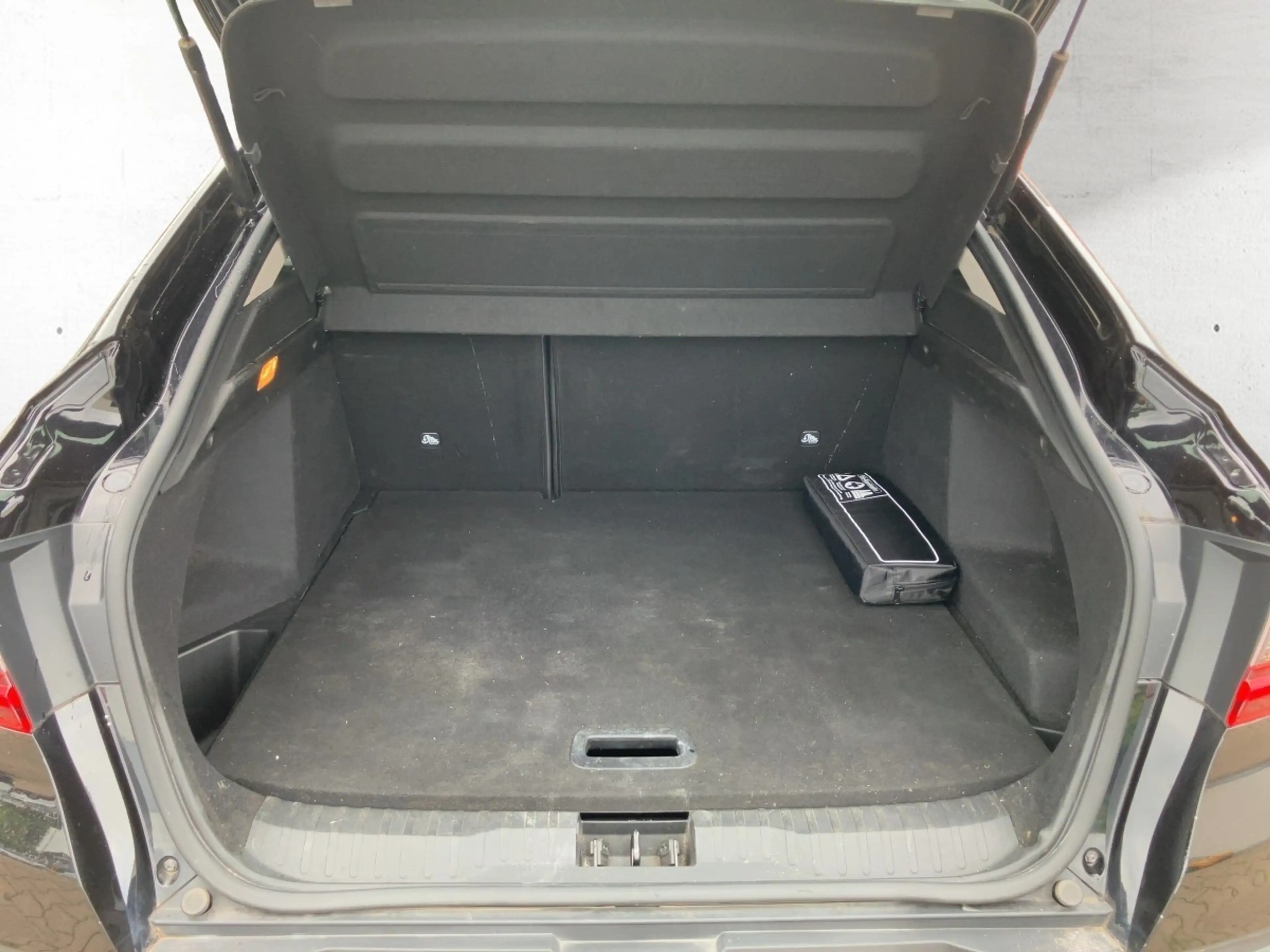 Renault Arkana Intens TCe 140PS Automatik Rückfahrkamera — photo 6
