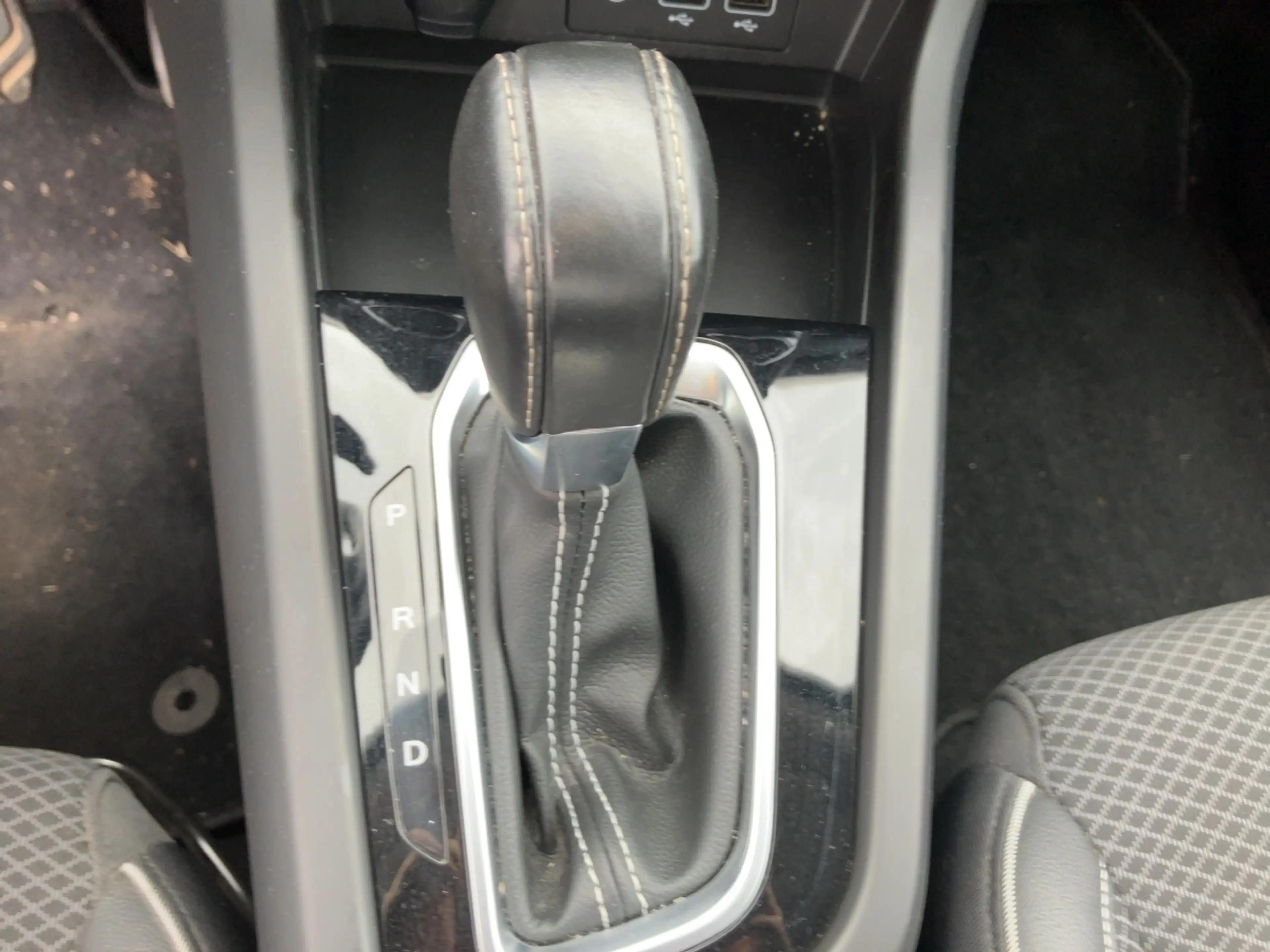 Renault Arkana Intens TCe 140PS Automatik Rückfahrkamera — photo 15