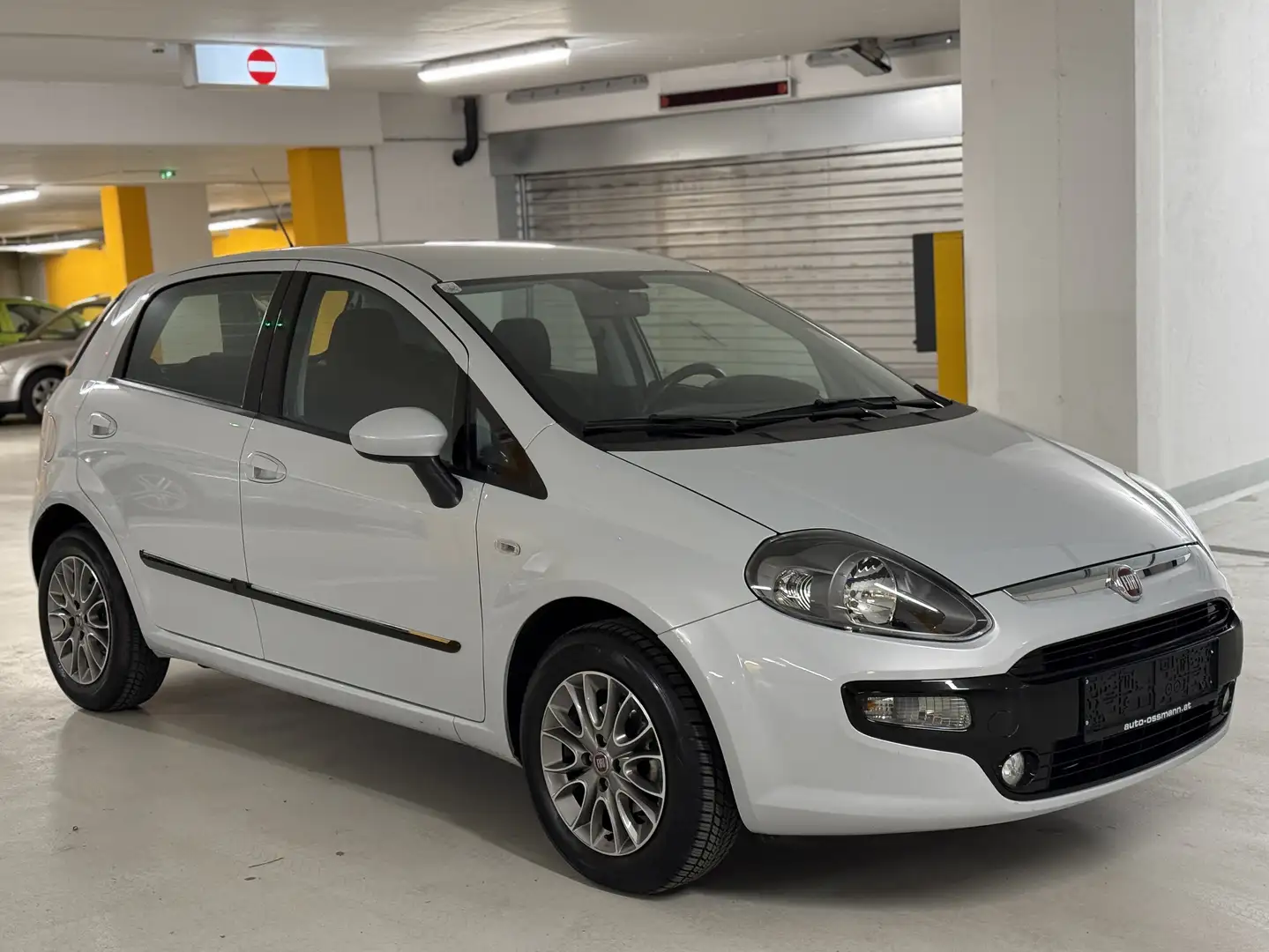 Fiat Grande Punto 1.2 NUR 31.000 KM 1.Besitz - 1