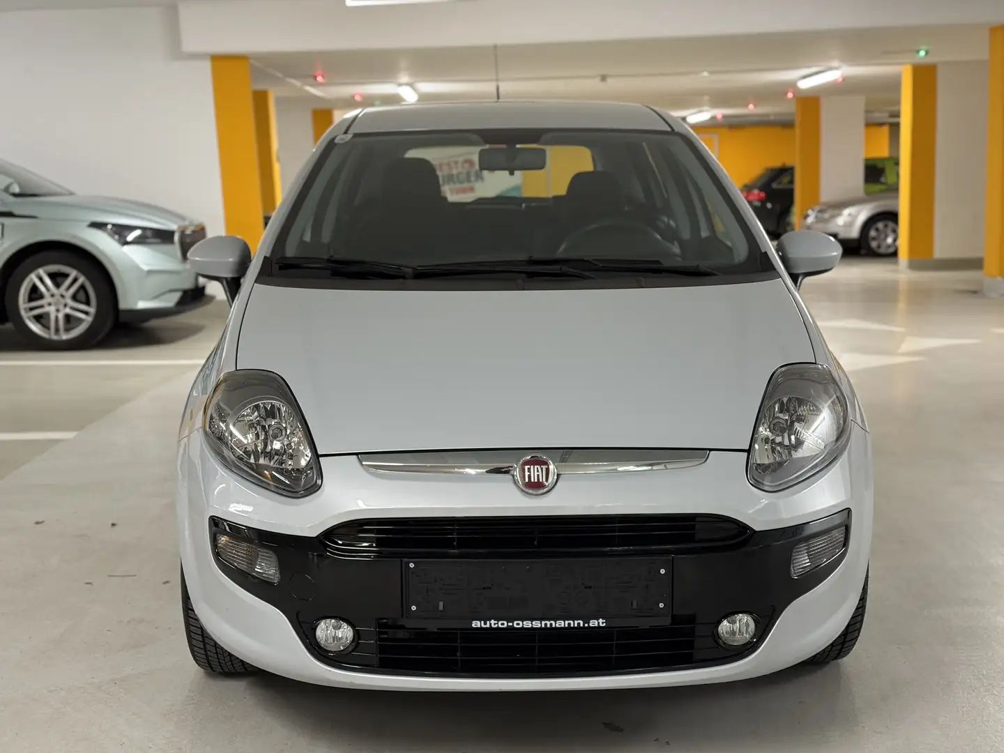 Fiat Grande Punto 1.2 NUR 31.000 KM 1.Besitz - 2