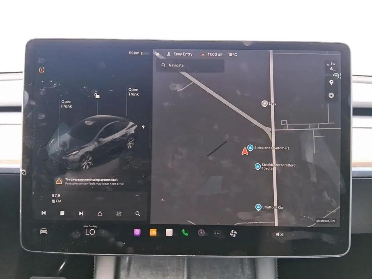 Tesla Model Y снимка Tesla Model Y