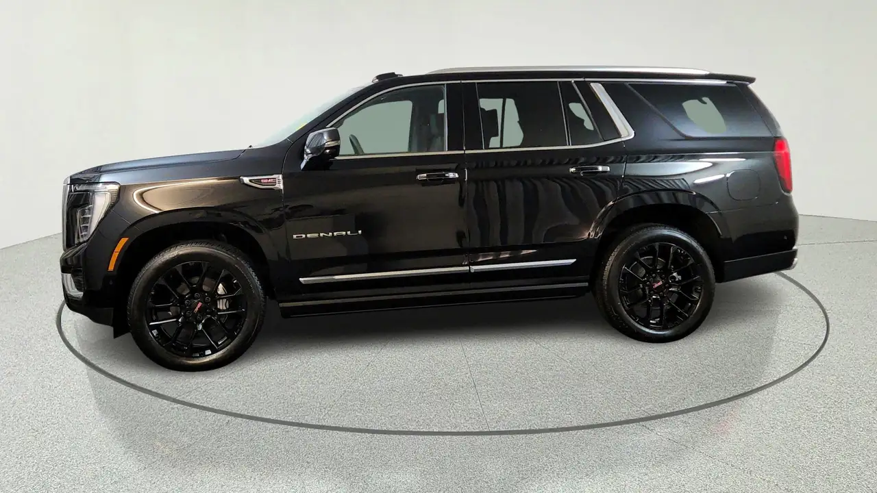 GMC Yukon снимка GMC Yukon