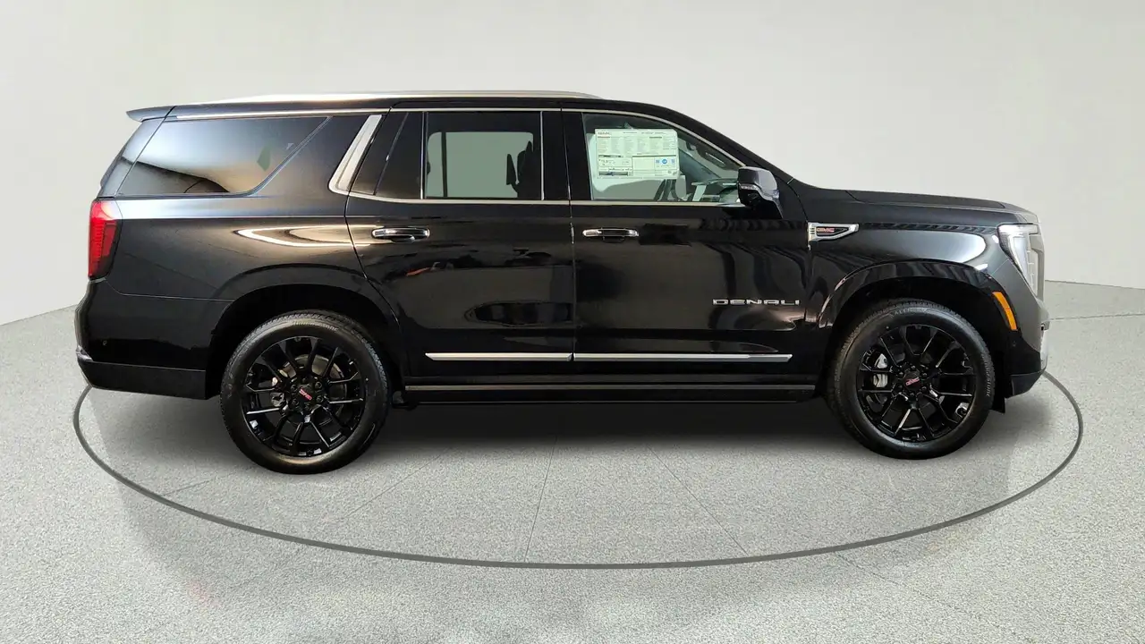 GMC Yukon снимка GMC Yukon