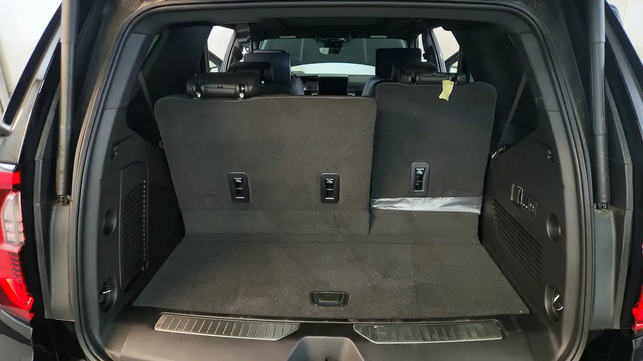 GMC Yukon снимка GMC Yukon
