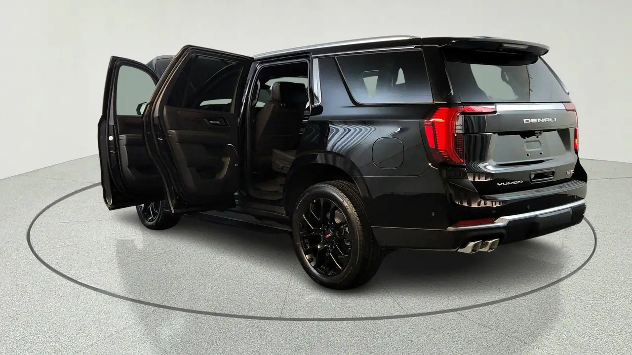 GMC Yukon снимка GMC Yukon